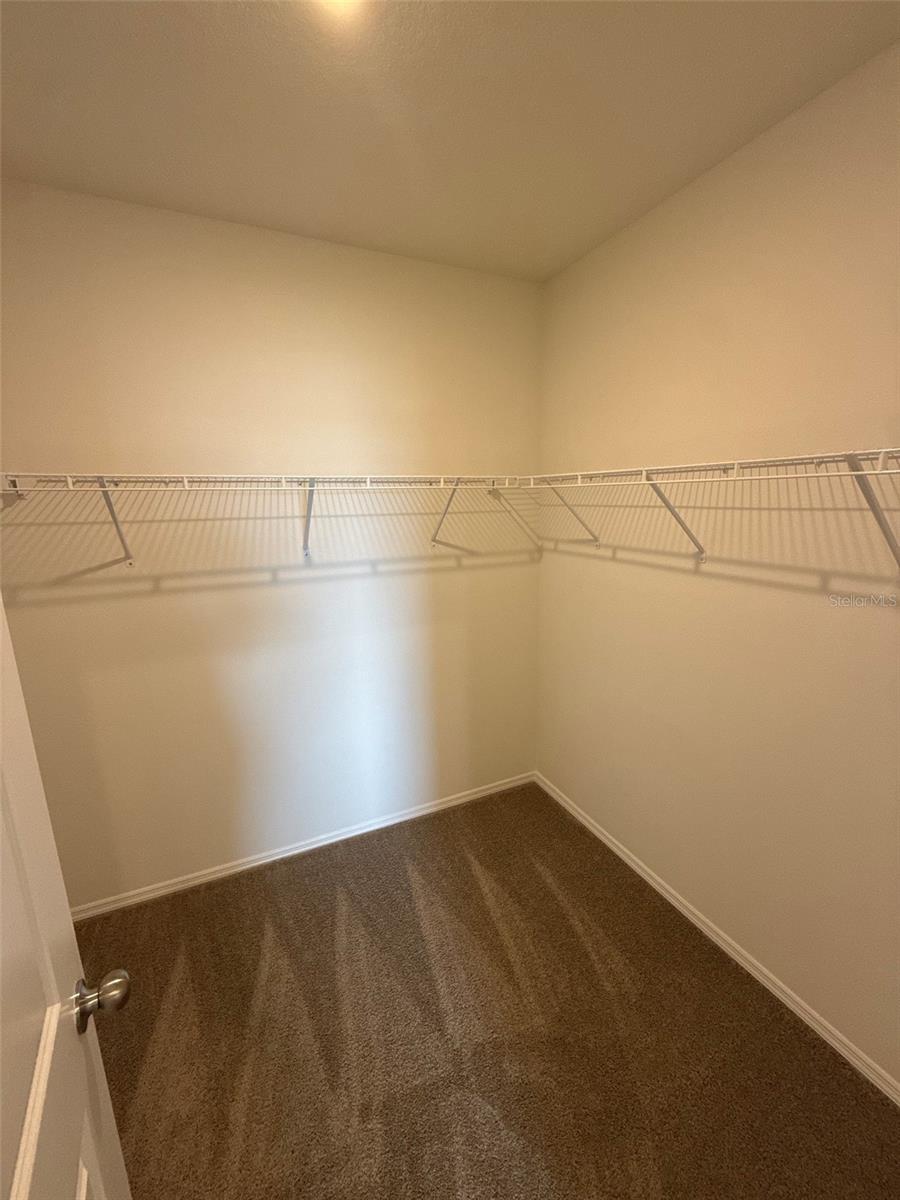 BROADLEAF - Residential