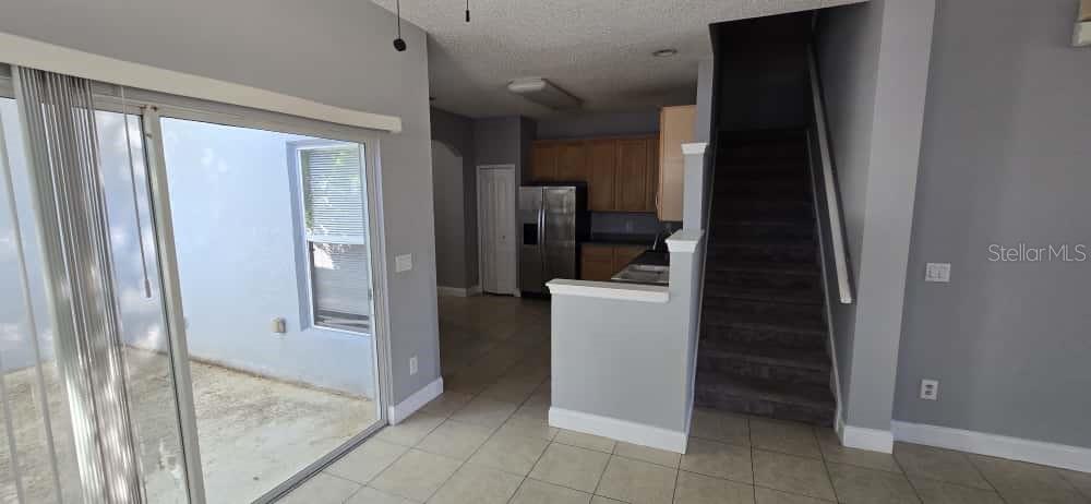 AVALON PARK VILLAGE 03 47/96 - Residential Lease