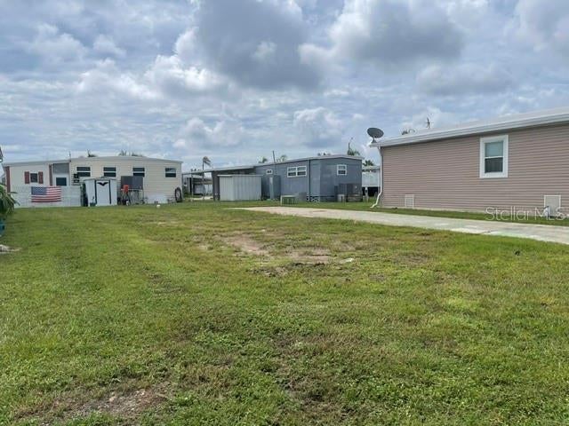 Photo of 636 Mount Piney Avenue NE #702, St Petersburg, FL 33702 (MLS # A4705516)