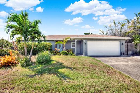 Photo of 11551 119th Terrace, Largo, FL 33778 (MLS # TB8440439)