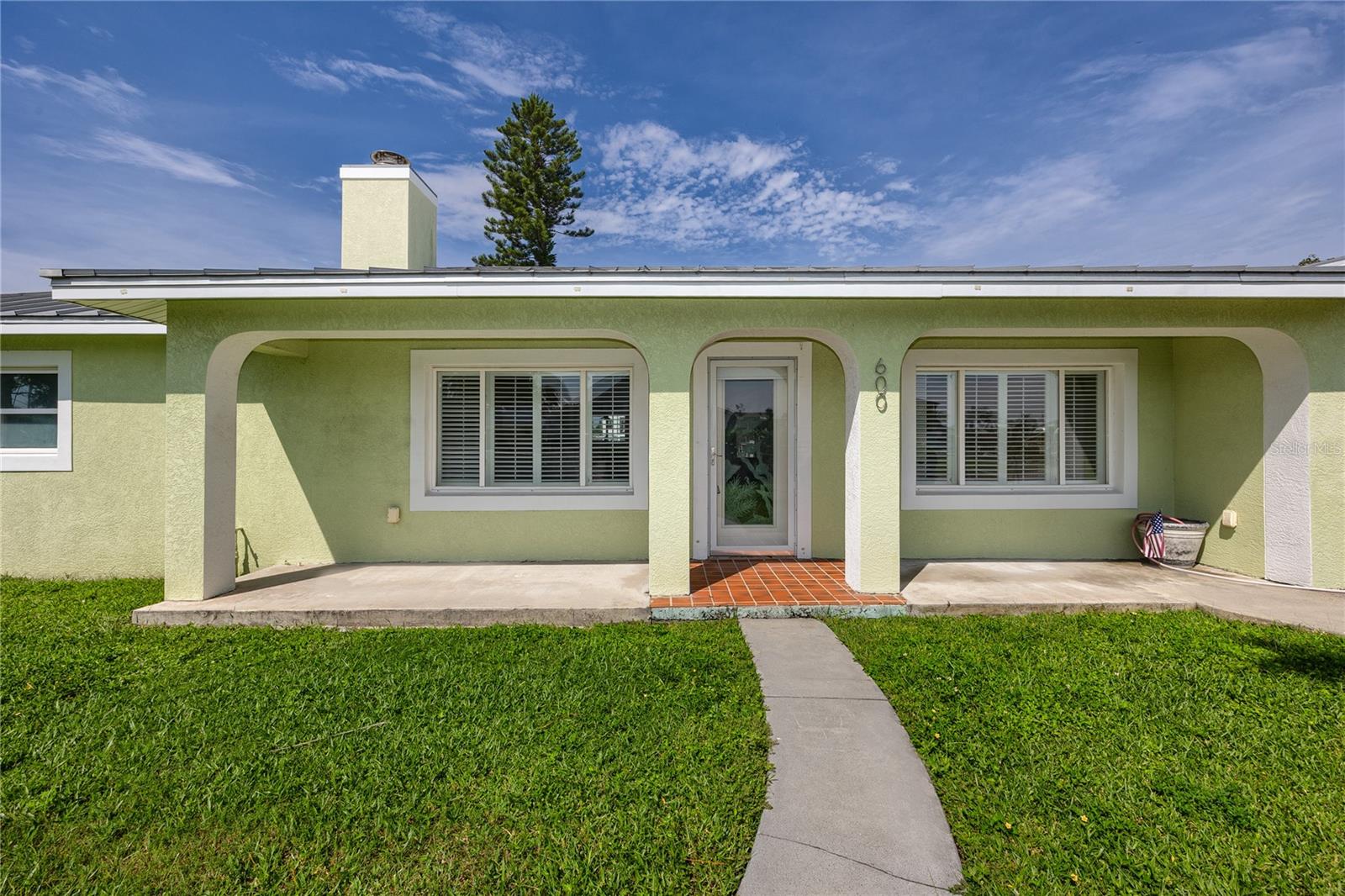600 NORMANDY ROAD