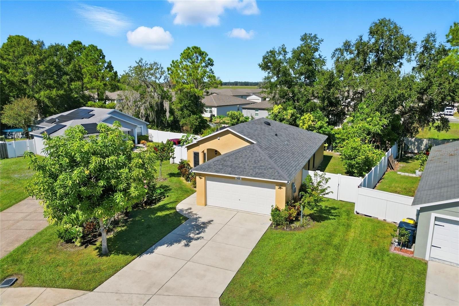 EAGLE POINT - Residential