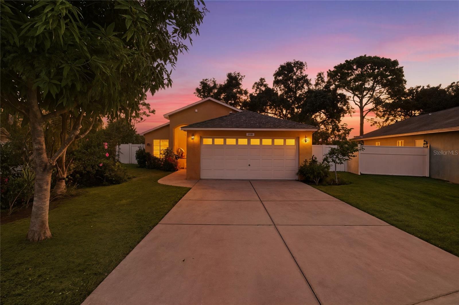 EAGLE POINT - Residential