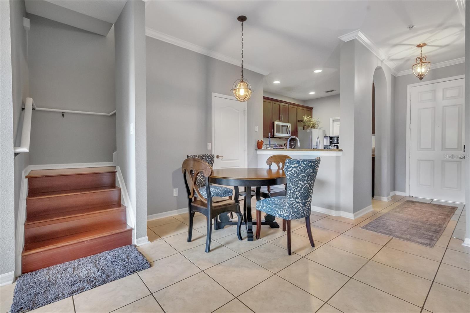 VILLA CAPRI AT METROWEST - Residential