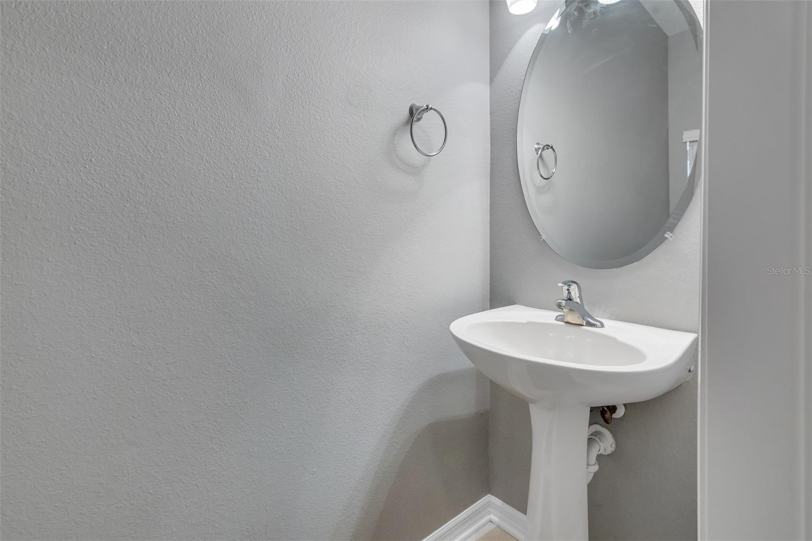 VILLA CAPRI AT METROWEST - Residential