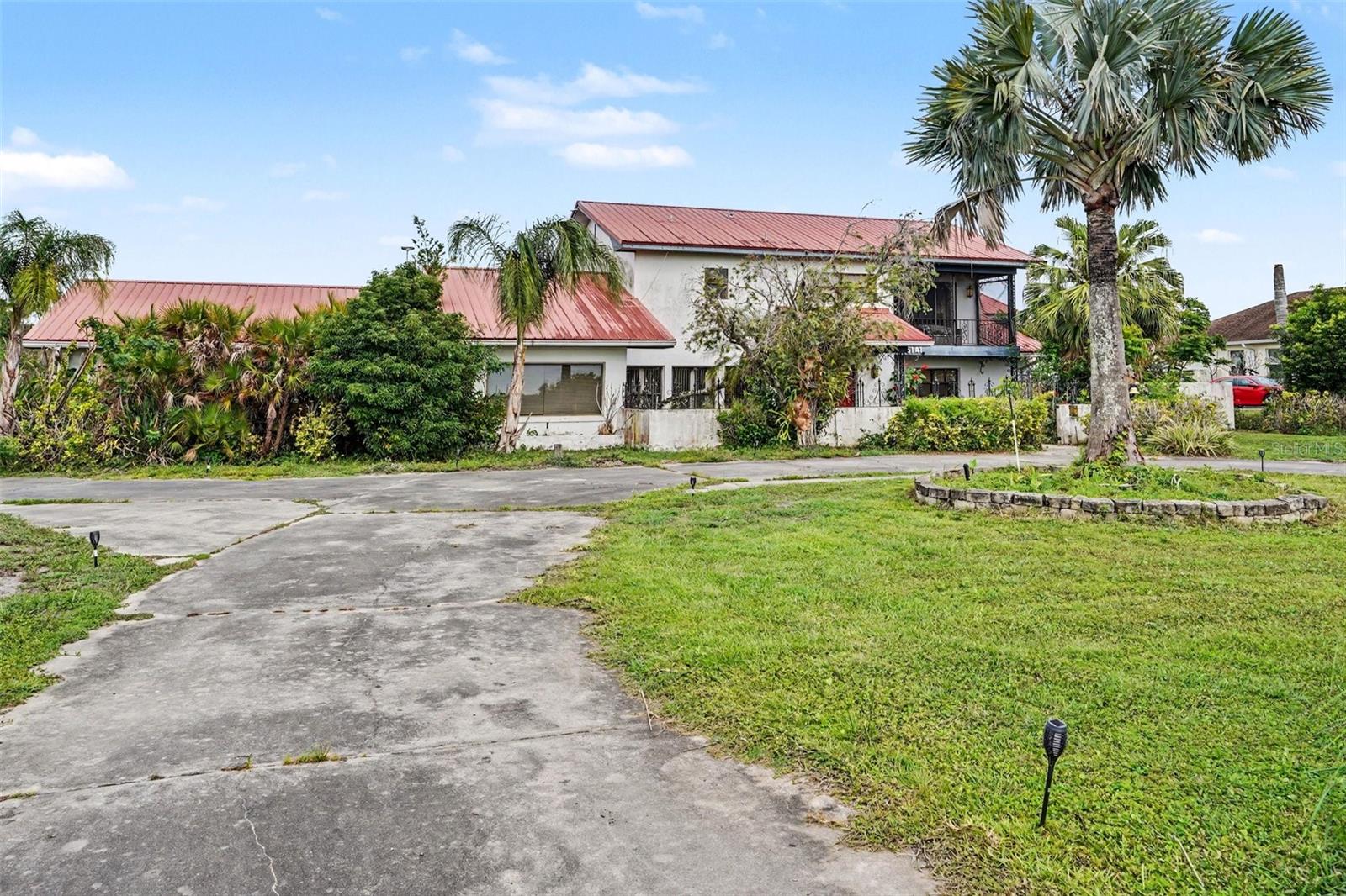 6141 PALMETTO DRIVE
