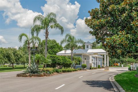 A home in TAVARES