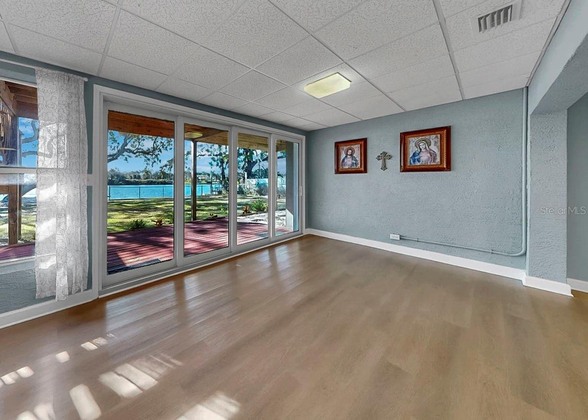 UNPLATTED - Residential