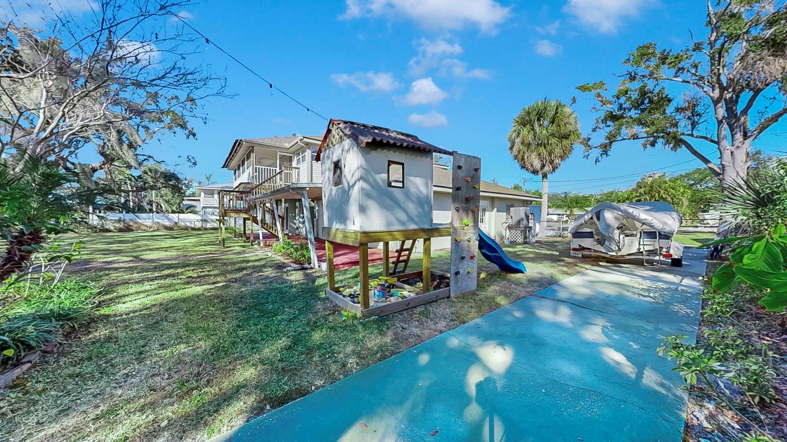 UNPLATTED - Residential