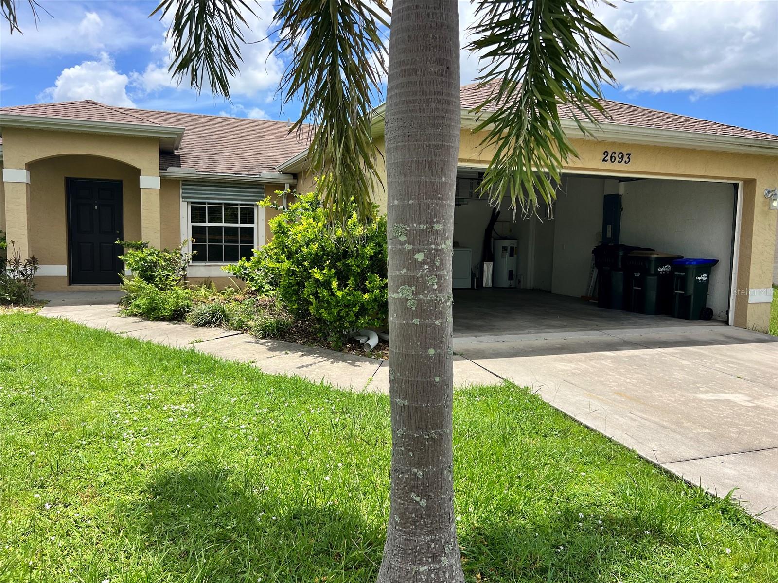 *Charming 3-Bedroom Home for Rent*
- *Beautiful Split Floor Plan*: 3 spacious bedrooms and 2 bathrooms
- *2-Car Garage*: Ample storage and parking space
- *Fenced-in Yard*: Perfect for outdoor relaxation and pet safety
- *1215 sq ft*: Comfortable living space for you and your family
- *Flooring*: Laminate flooring in the living area and carpet in bedrooms
- *New AC*: Stay cool and comfortable with a brand-new air conditioning system
- *Well and Septic*: Efficient and cost-effective systems
- *Hurricane Shutters*: Added safety feature for severe weather
- *Quiet Neighborhood*: Peaceful living in a desirable area
- *Convenient Location*: Minutes from dining, entertainment, and more
Make this house your home! Contact for more info and to schedule a viewing.