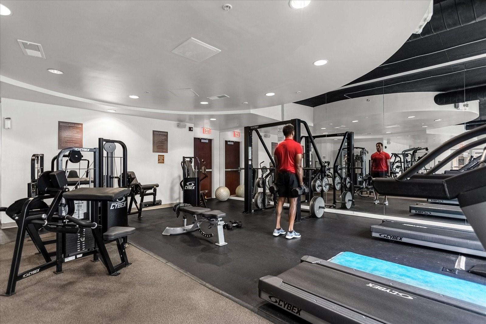 SOLAIRE/PLAZA CONDO - Residential