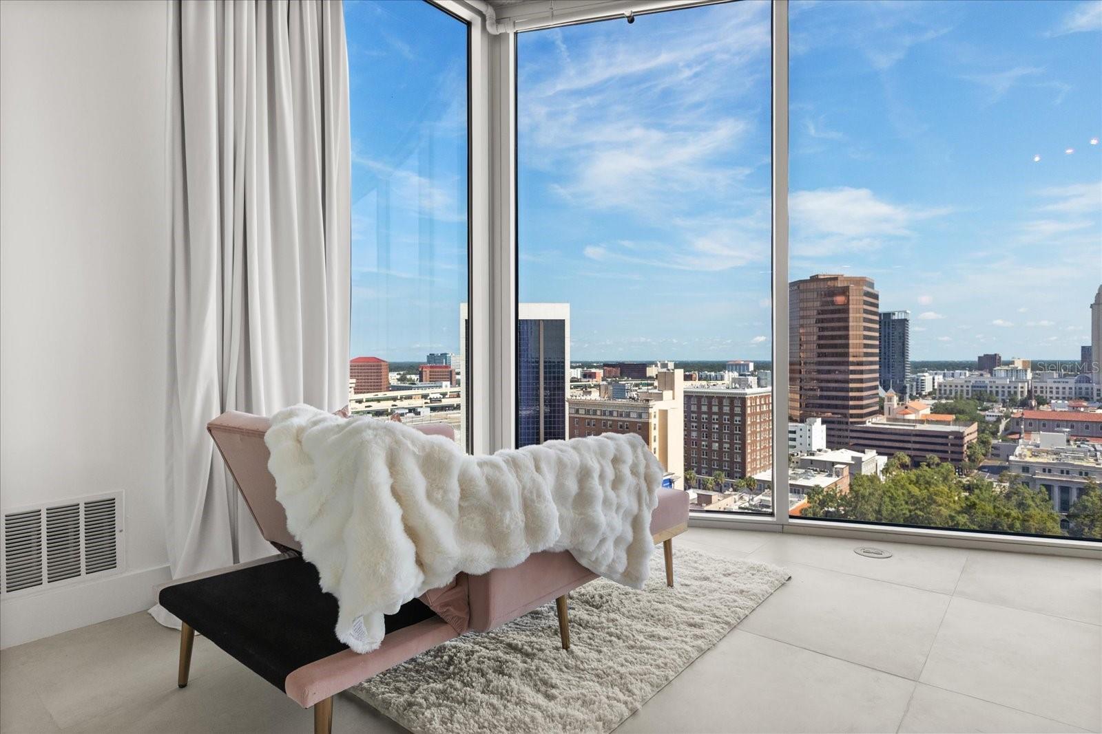 SOLAIRE/PLAZA CONDO - Residential