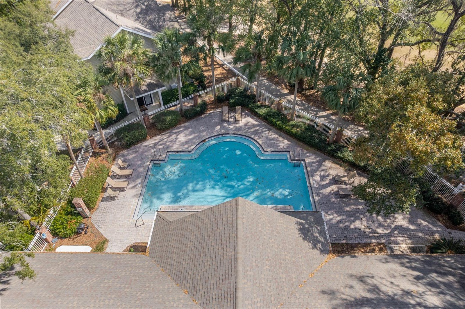 THE LINKS - Residential