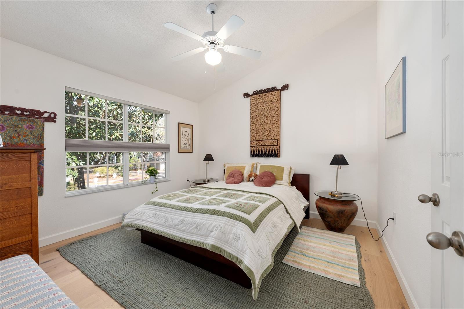 THE LINKS - Residential