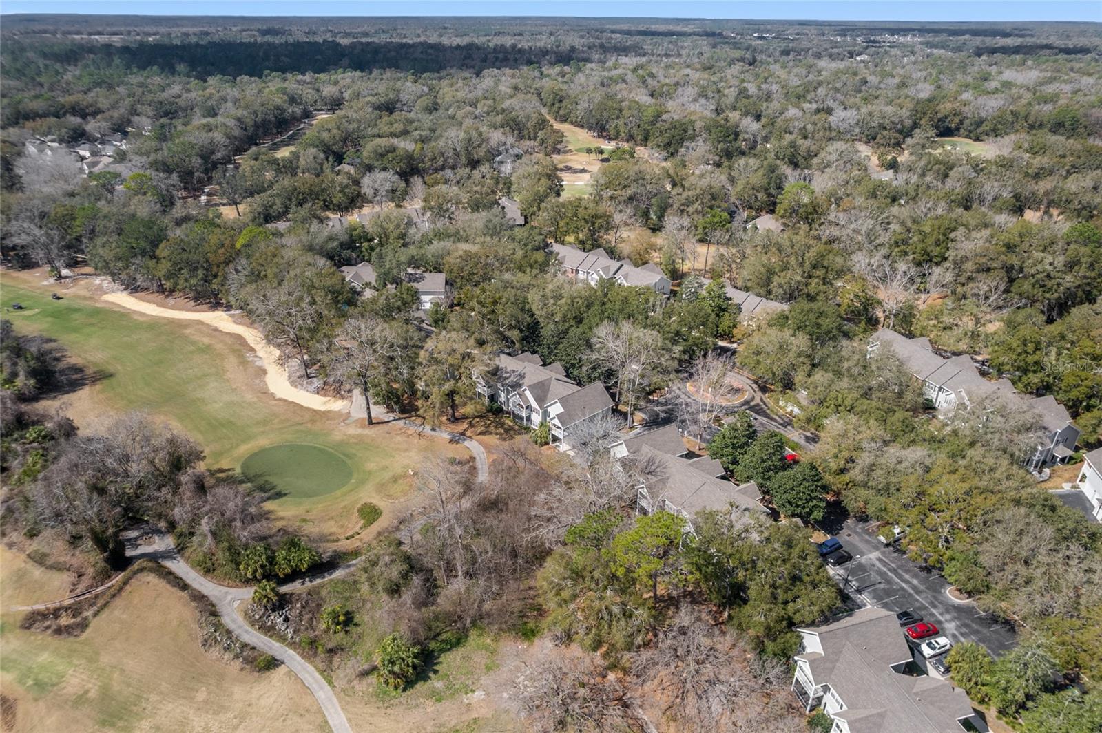 THE LINKS - Residential