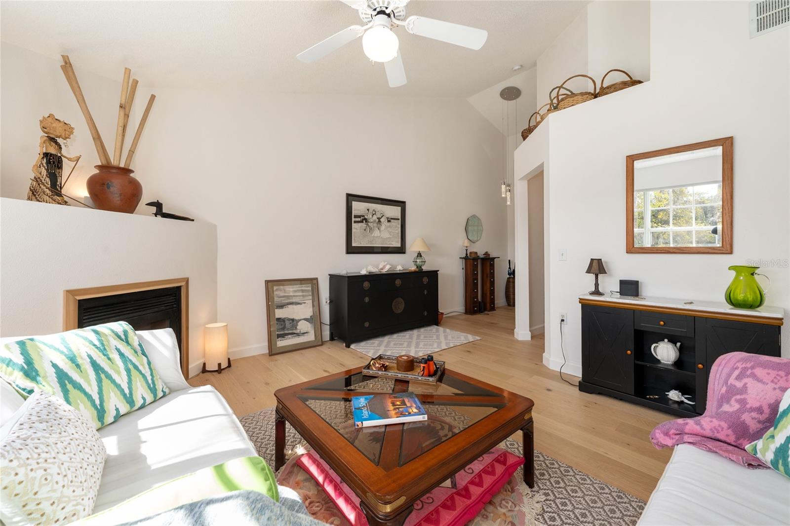 THE LINKS - Residential