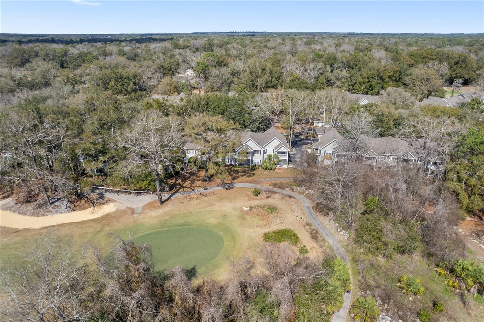 THE LINKS - Residential