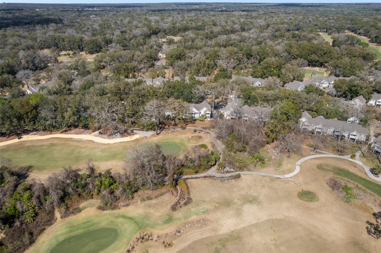 THE LINKS - Residential