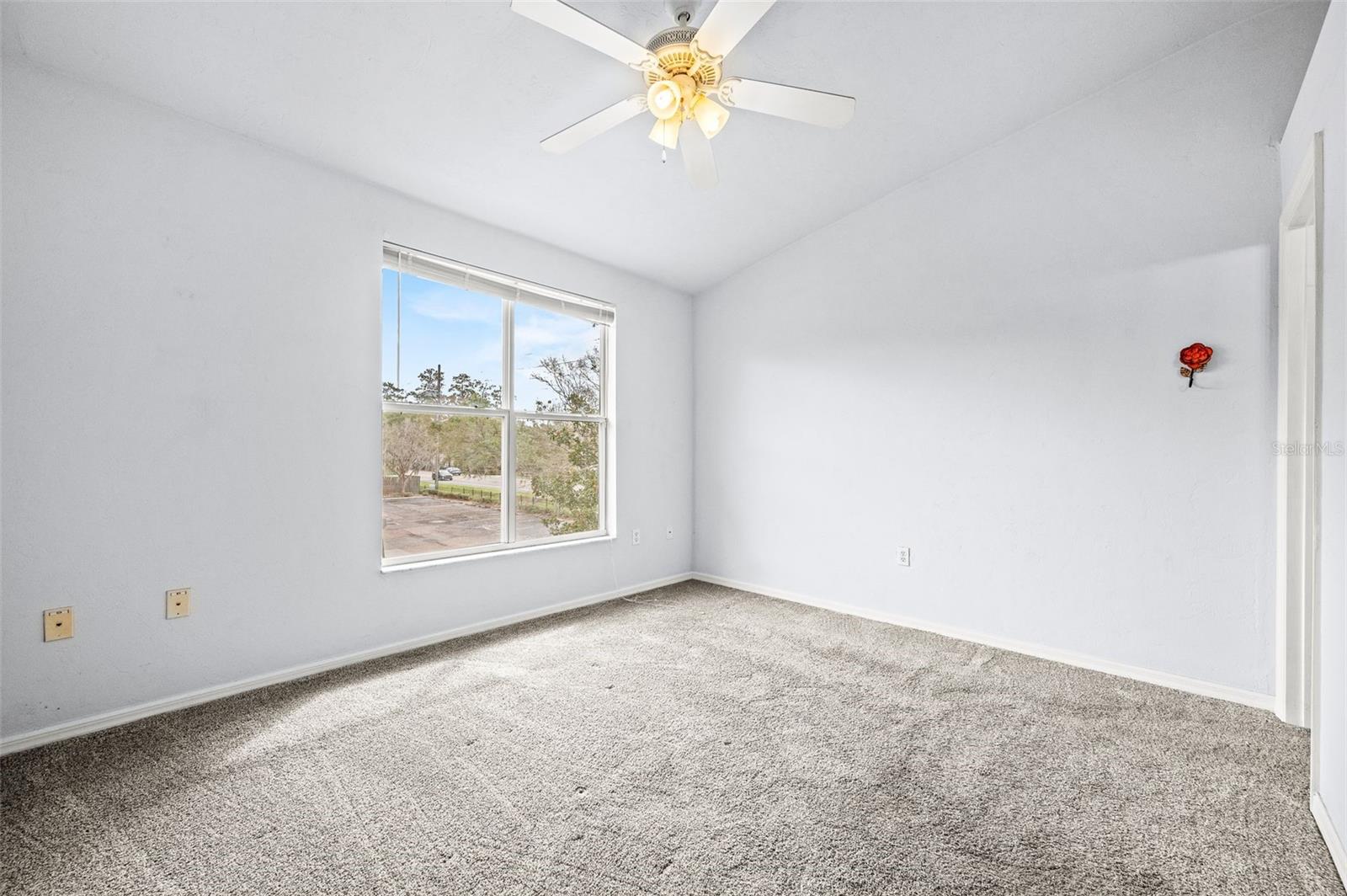 KENSINGTON NORTH - Residential