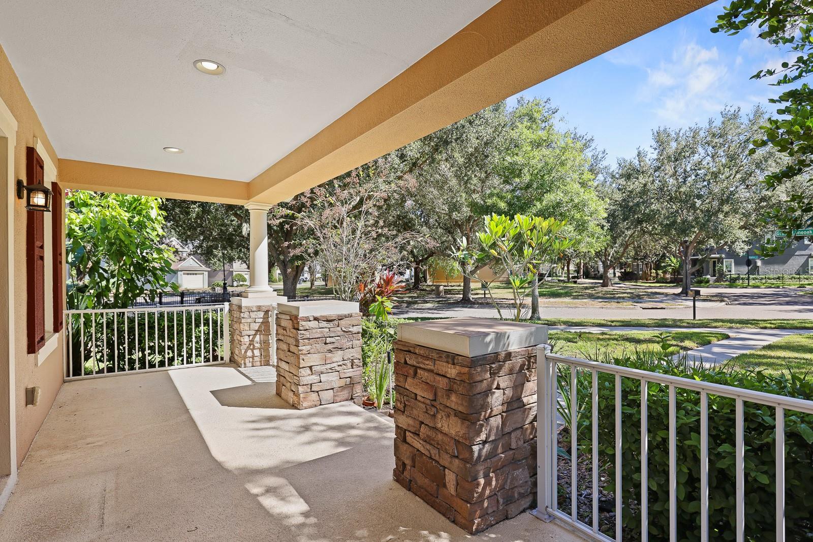 FISHHAWK RANCH TOWNCENTER PHAS - Residential Lease