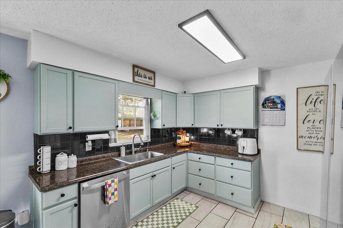 FLORIDA SHORES - Residential