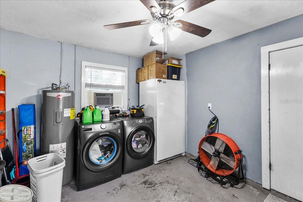 FLORIDA SHORES - Residential