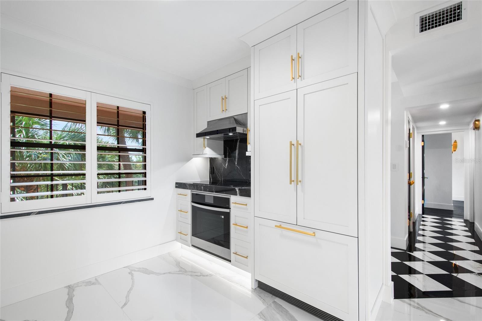 CLOISTERS CONDO - Residential
