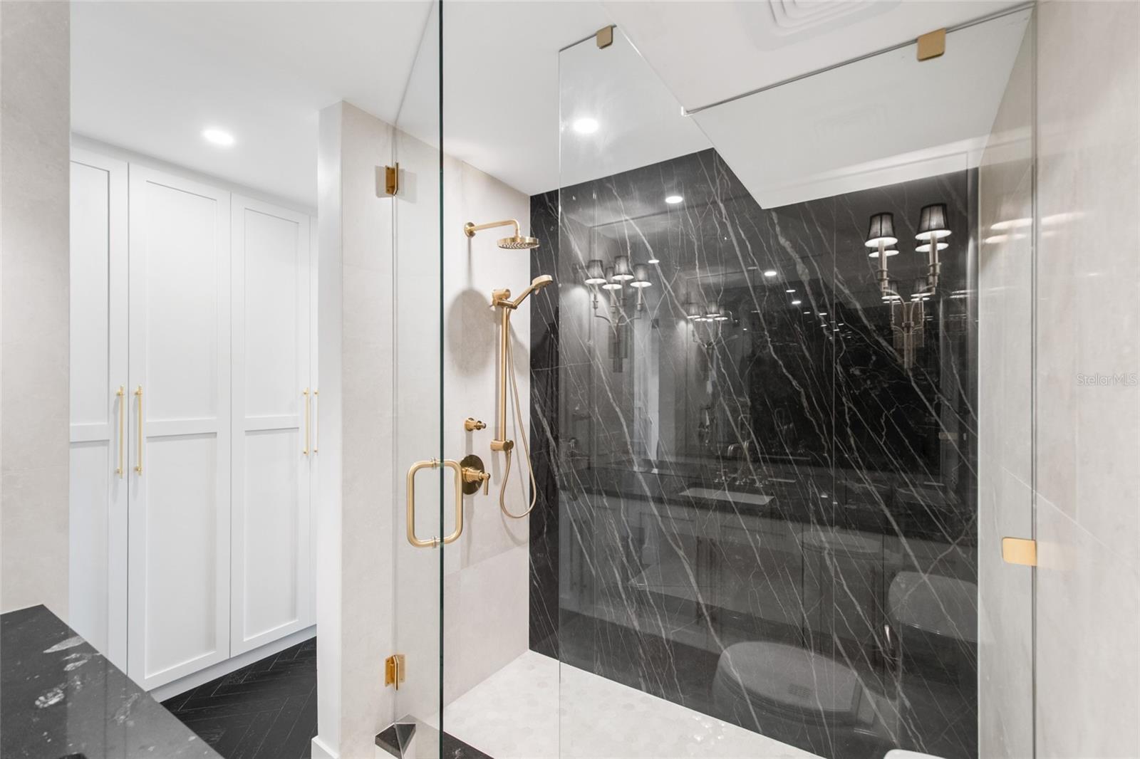 CLOISTERS CONDO - Residential