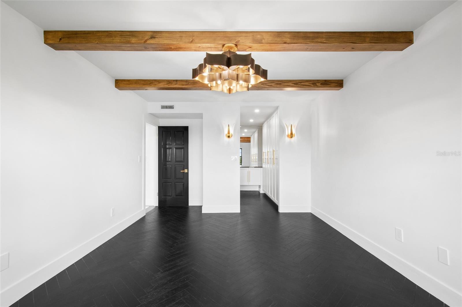 CLOISTERS CONDO - Residential
