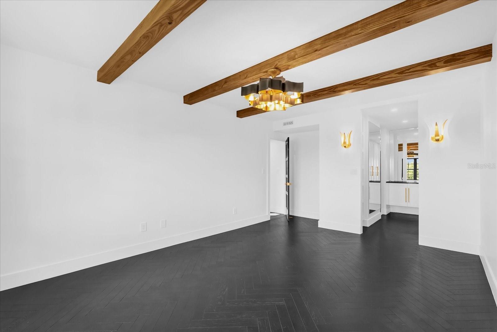 CLOISTERS CONDO - Residential
