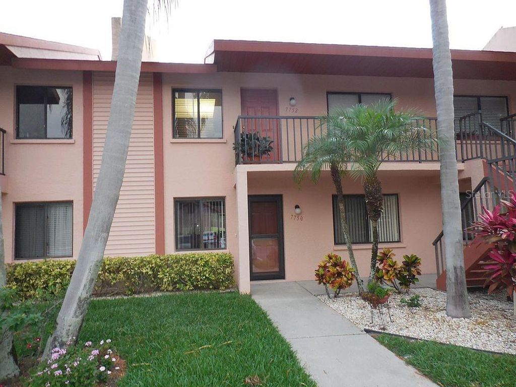 Photo of 7752 Eagle Creek Drive #7752, Sarasota, FL 34243 (MLS # A4691157)