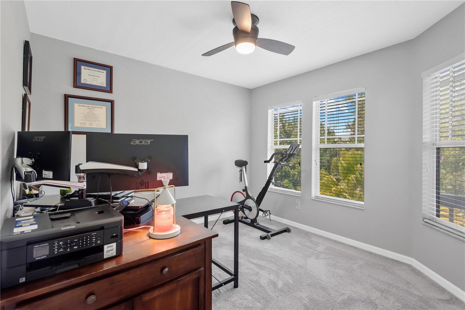 BAYSHORE TRAILS TWNHMS - Residential