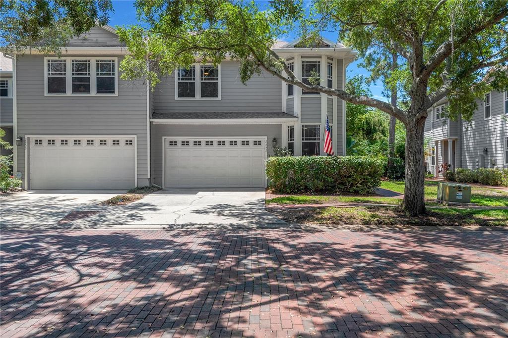 Photo of 2852 Bayshore Trails Dr, Tampa, FL 33611 (MLS # TB8511571)