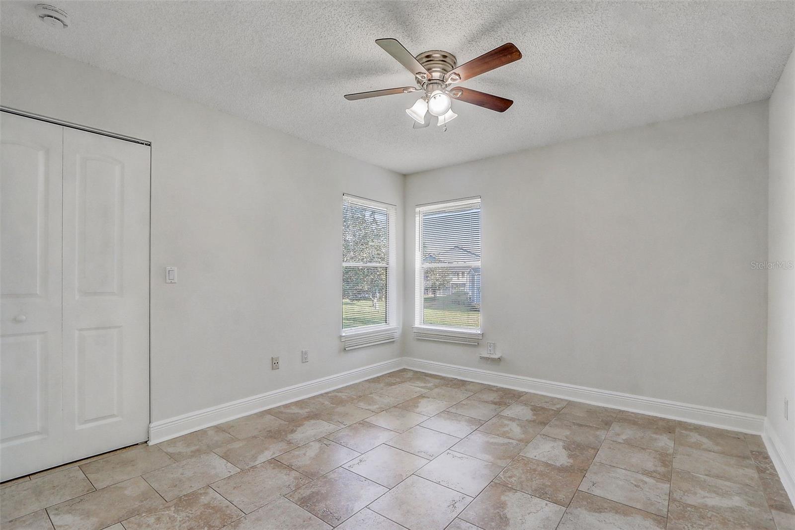 REGENCY PARK AT LAKE MARY CONDO - Residential