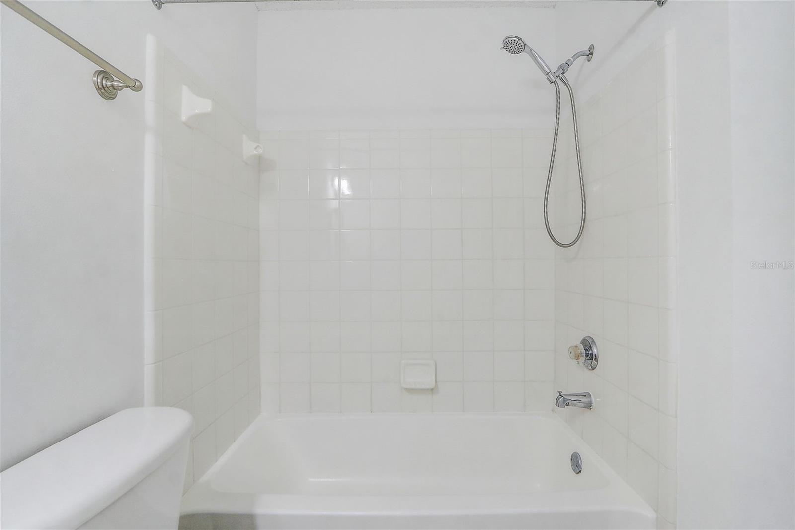 REGENCY PARK AT LAKE MARY CONDO - Residential