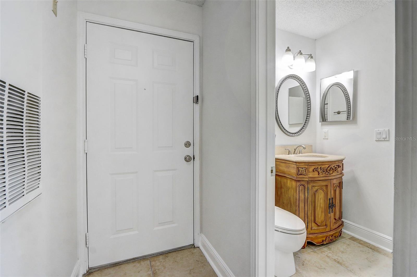 REGENCY PARK AT LAKE MARY CONDO - Residential