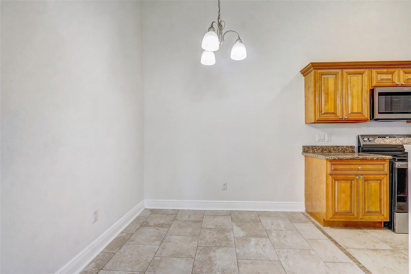 REGENCY PARK AT LAKE MARY CONDO - Residential