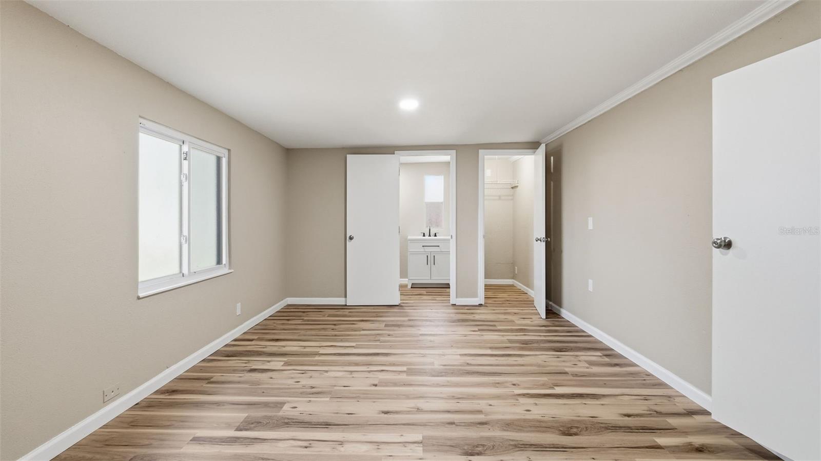 GARDEN GROVE - Residential