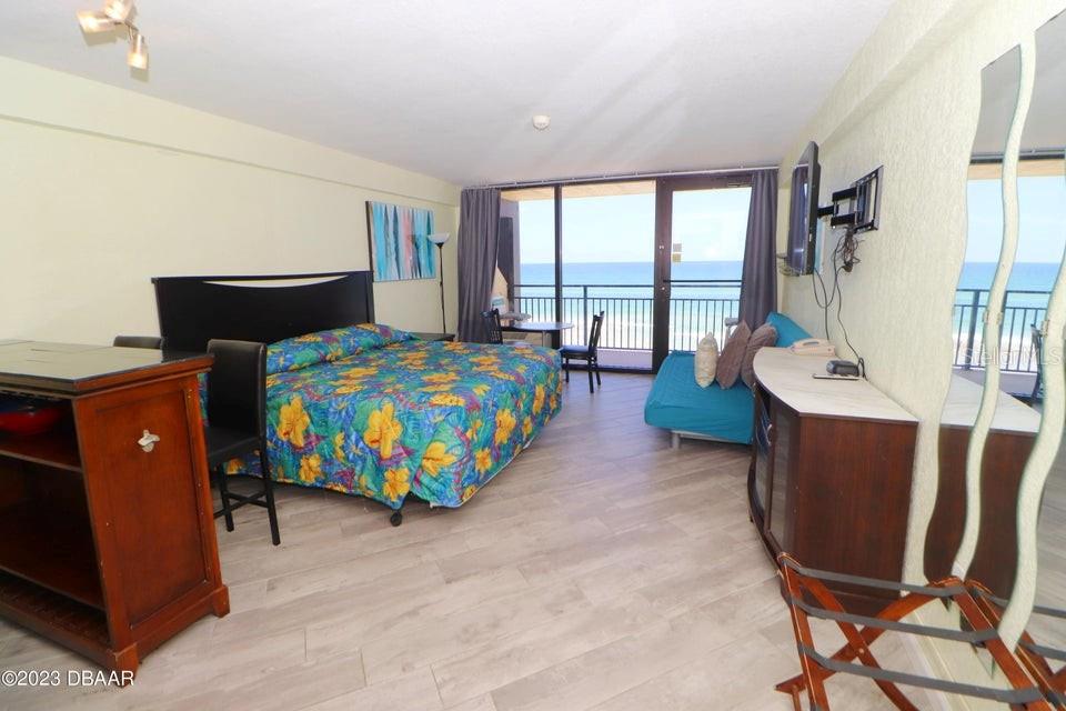 HAWAIIAN INN LC - Residential