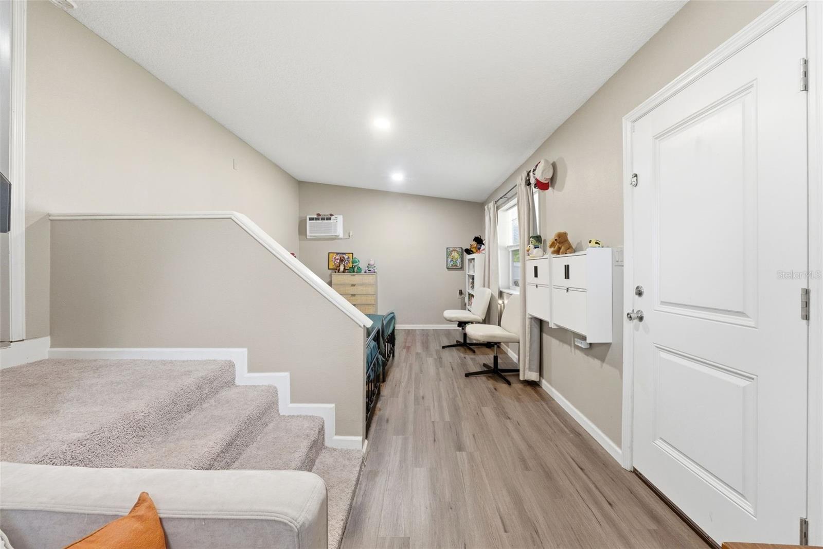 JOLEEN ESTATES - Residential