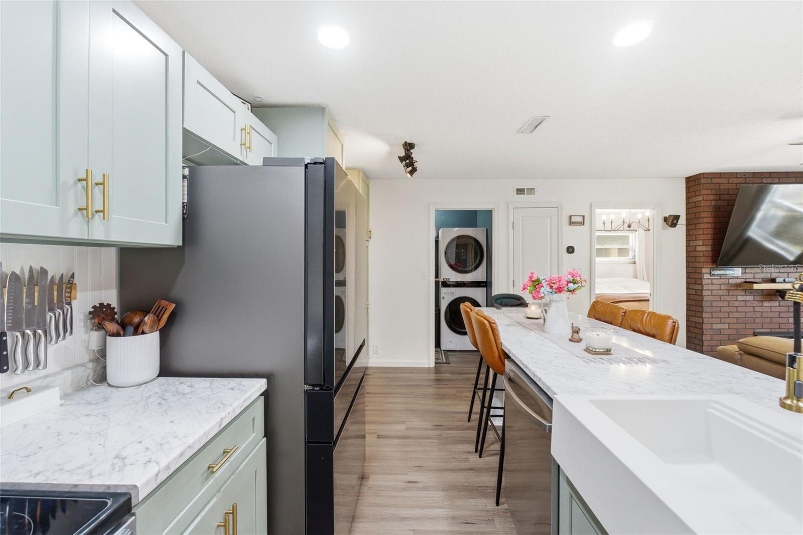 JOLEEN ESTATES - Residential