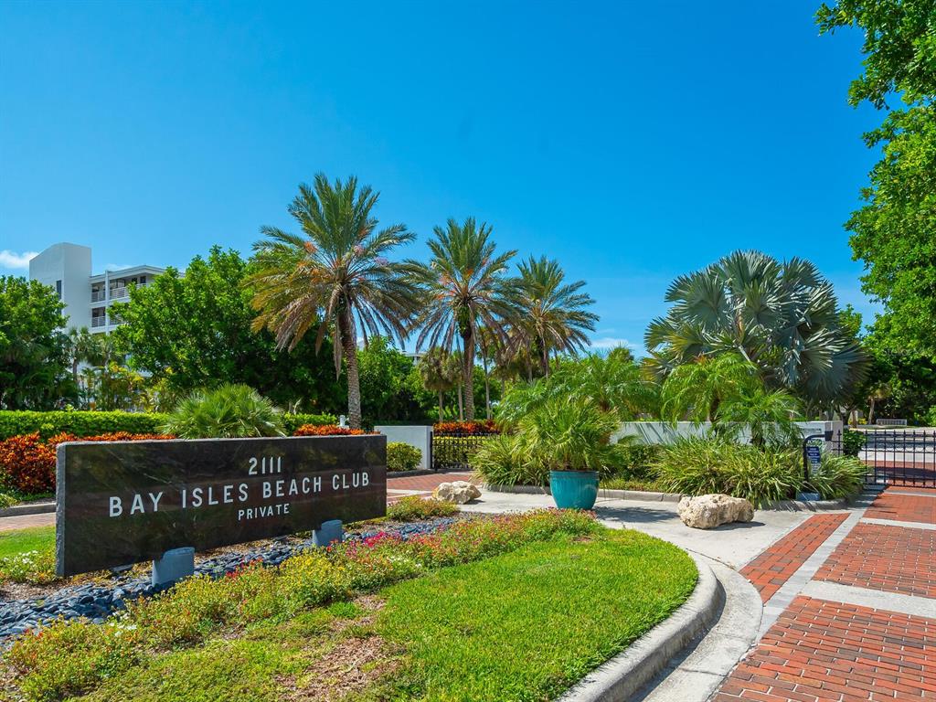 QUEENS HARBOUR/BAY ISLES - Residential