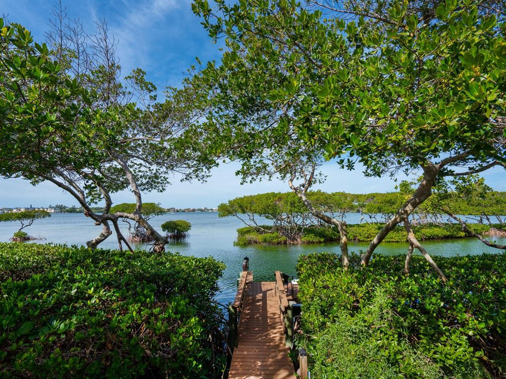 QUEENS HARBOUR/BAY ISLES - Residential