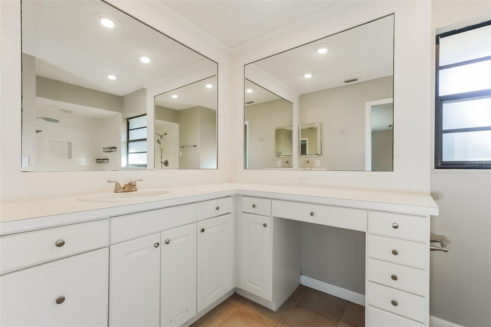 BUCKHORN HILLS UNIT 1 - Residential