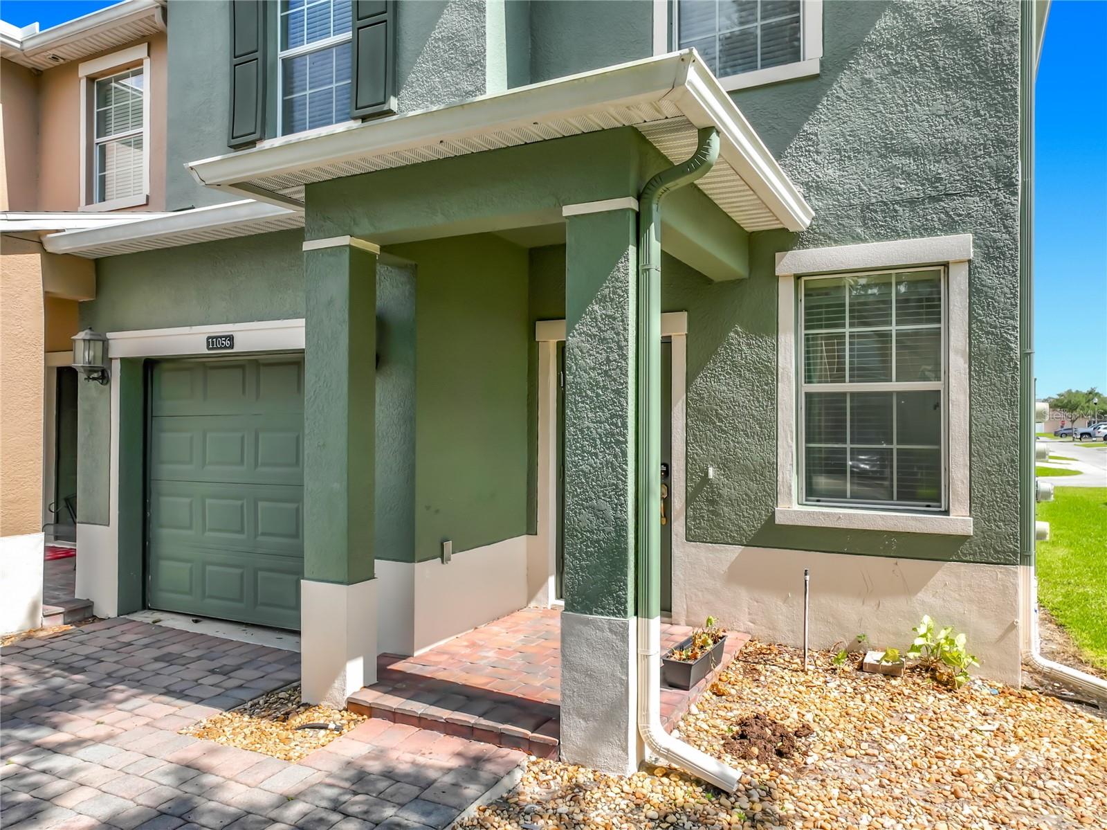 11056 SAVANNAH LANDING CIRCLE