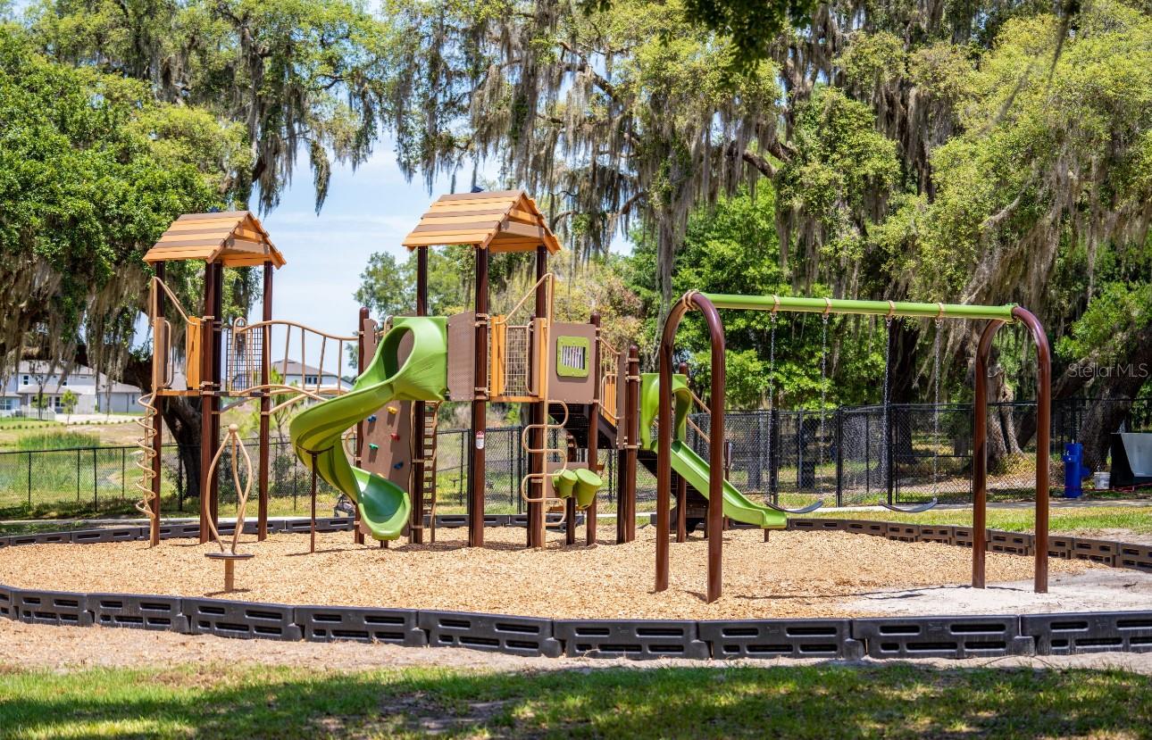 MEADOW RDG PH A-1 - Residential Lease