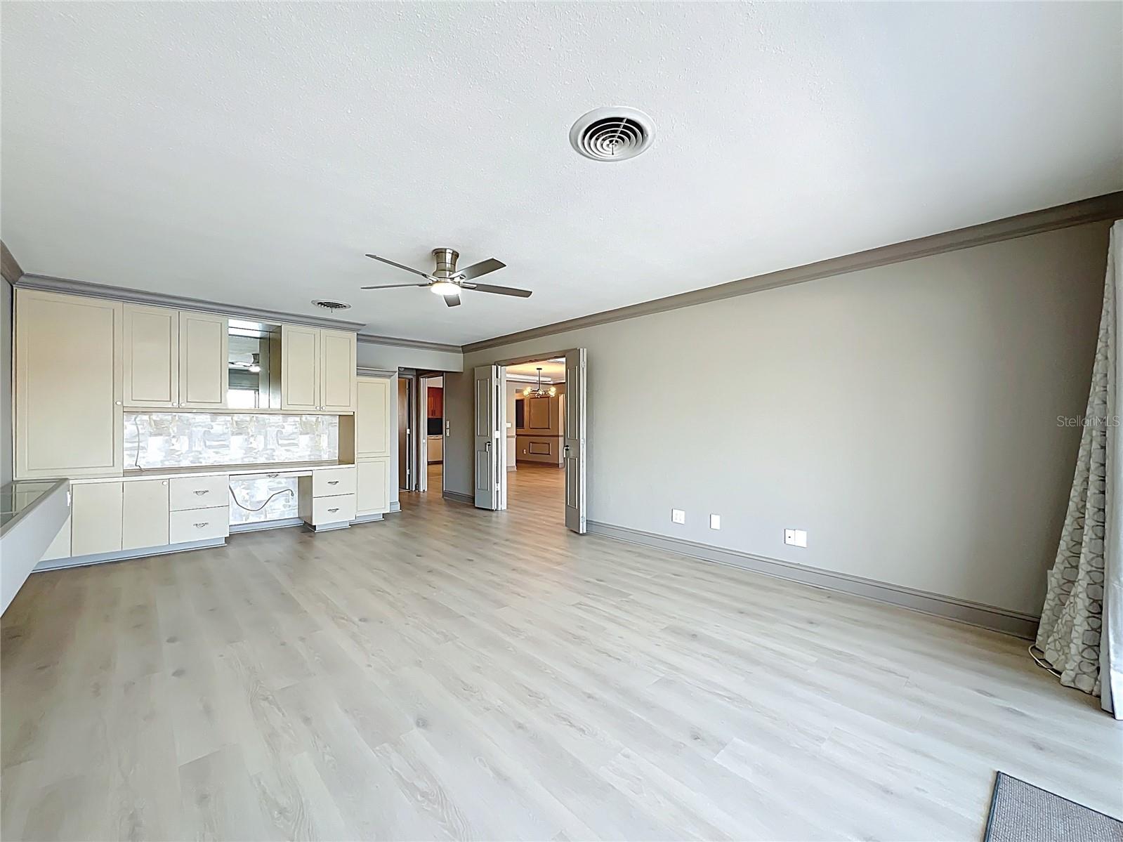 MARINA HARBOUR CONDO - Residential Lease