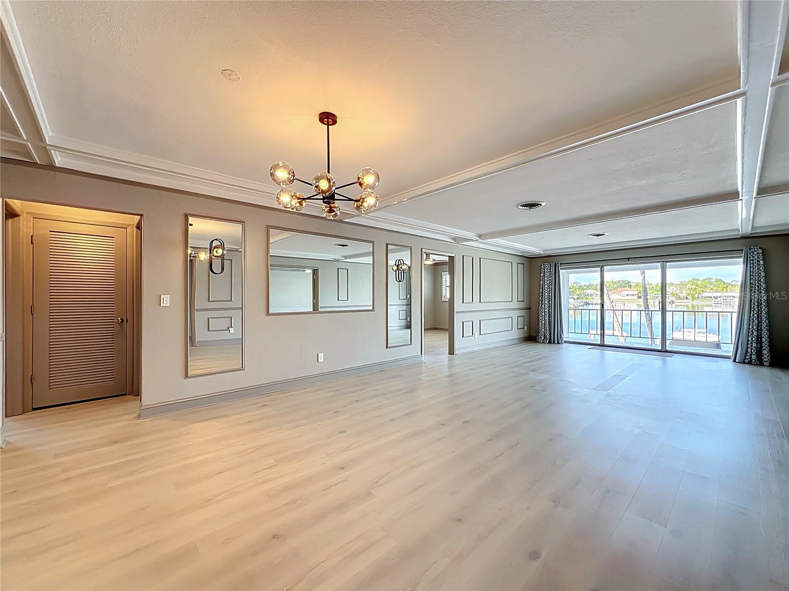 MARINA HARBOUR CONDO - Residential Lease