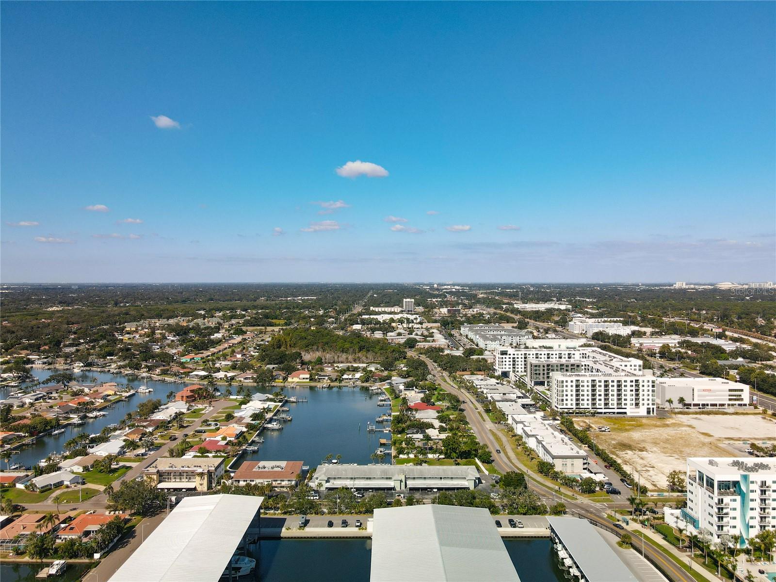 MARINA HARBOUR CONDO - Residential Lease