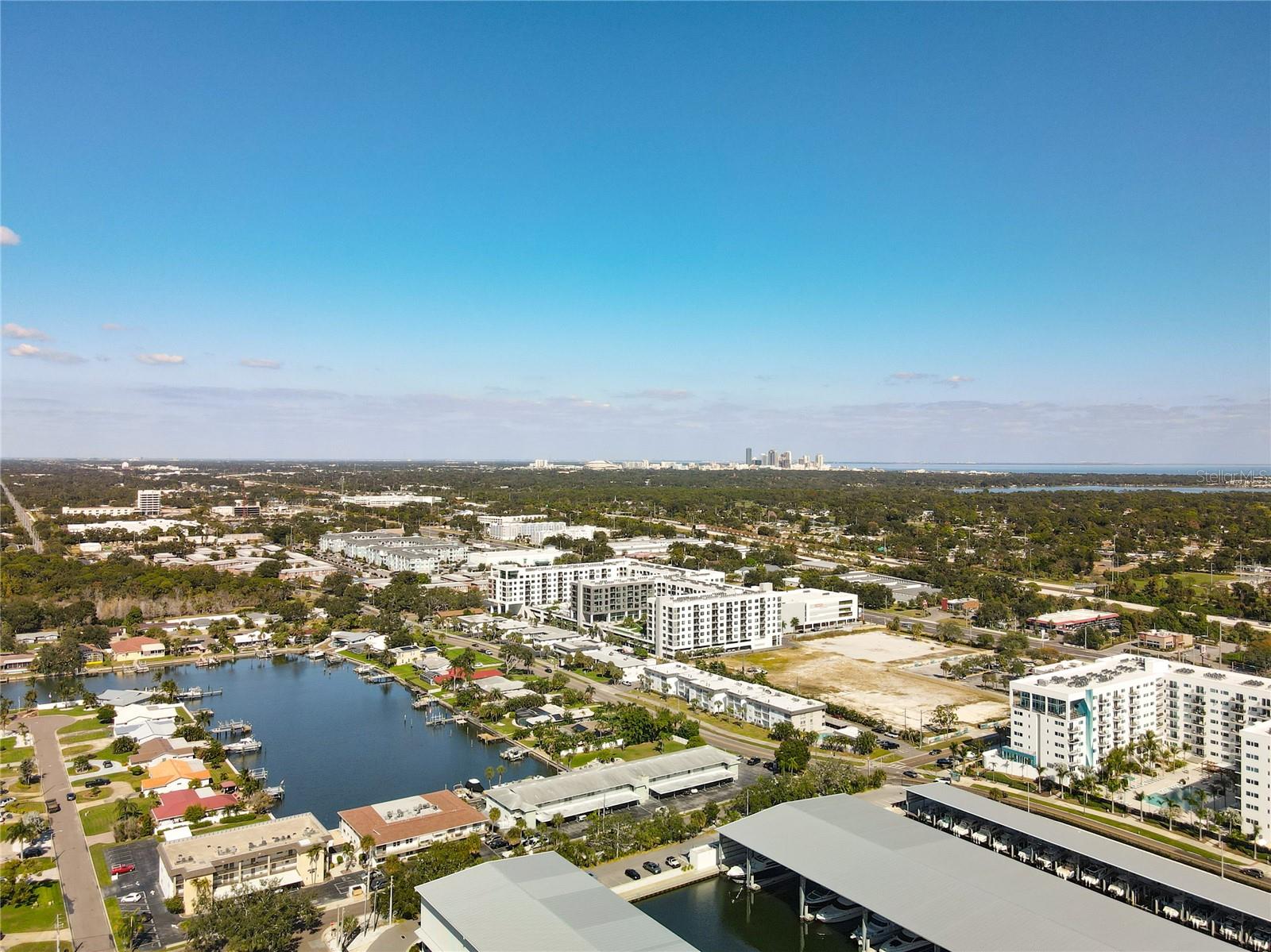 MARINA HARBOUR CONDO - Residential Lease